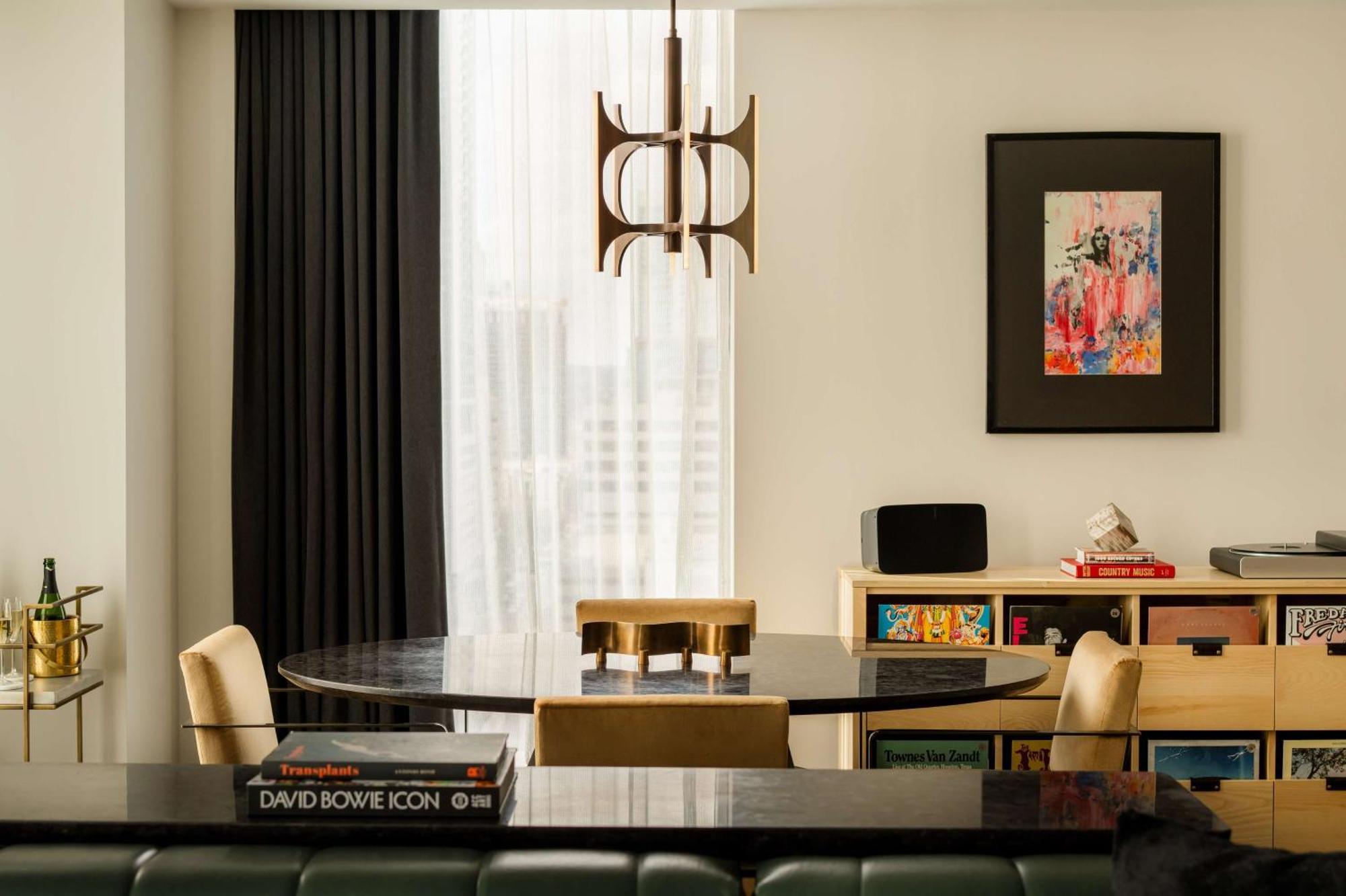 Thompson Austin, By Hyatt Hotel Exterior photo