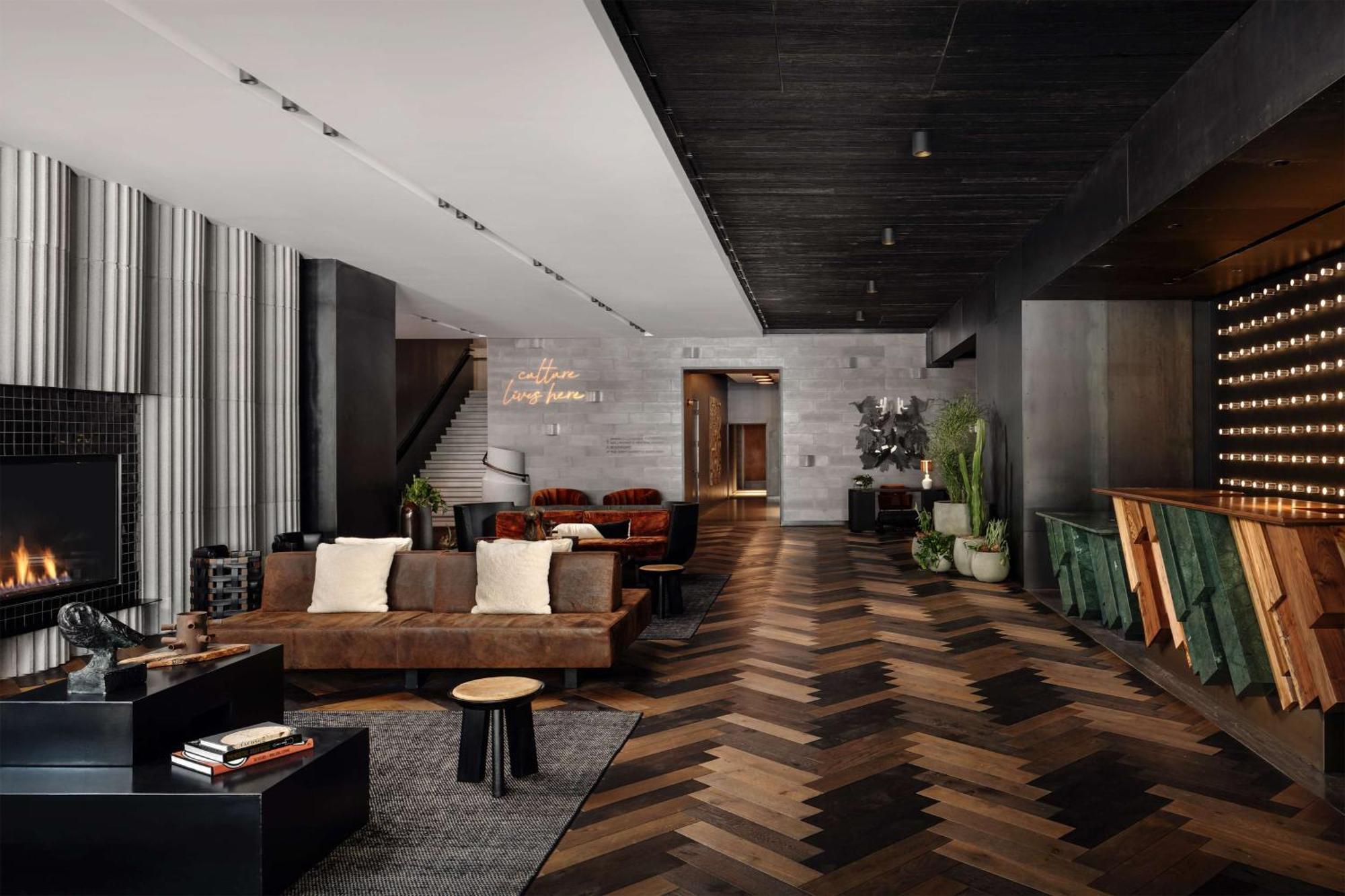 Thompson Austin, By Hyatt Hotel Exterior photo