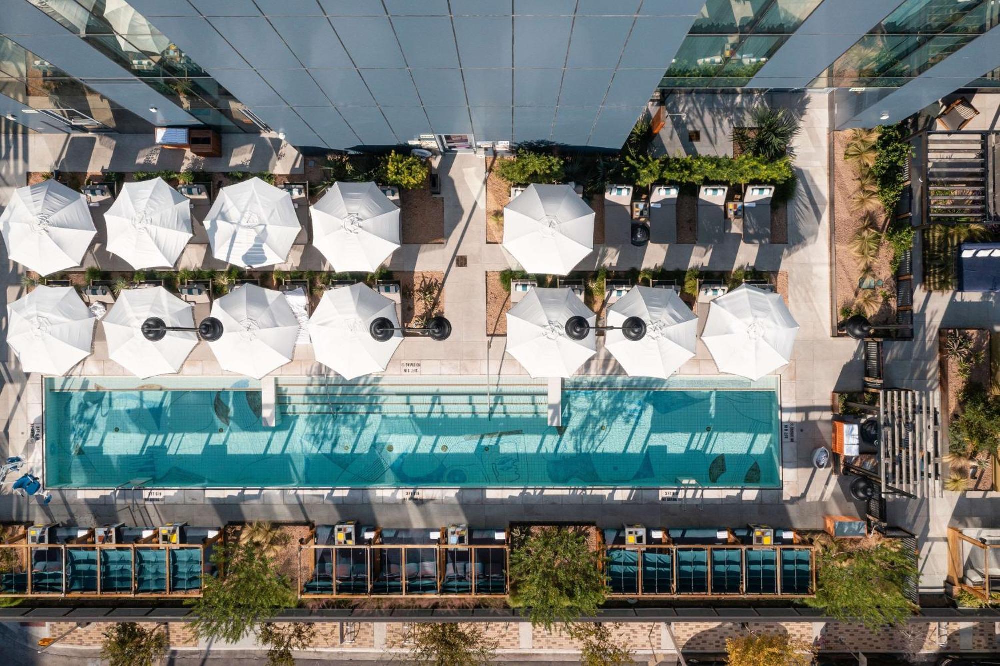 Thompson Austin, By Hyatt Hotel Exterior photo